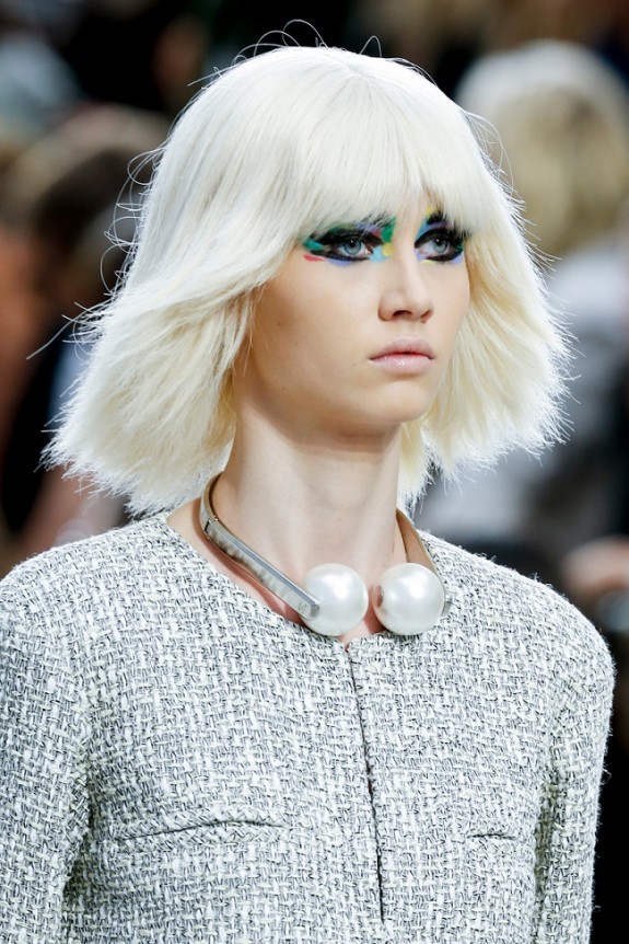 Pearl Fashion: Chanel Introduces Large Pearls for Spring/Summer