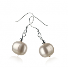 8-9mm A Quality Freshwater Cultured Pearl Earring Pair in Teresa White