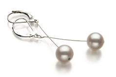 8-9mm AA Quality Freshwater Cultured Pearl Earring Pair in Amy White