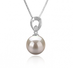 10-11mm AAAA Quality Freshwater Cultured Pearl Pendant in Emilia White