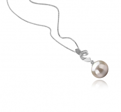 9-10mm AAAA Quality Freshwater Cultured Pearl Pendant in Winola White