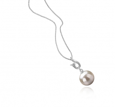 9-10mm AAAA Quality Freshwater Cultured Pearl Pendant in Samantha White