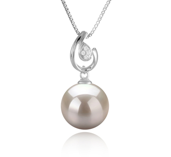 10-11mm AAAA Quality Freshwater Cultured Pearl Pendant in Femke White