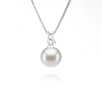 9-10mm AAAA Quality Freshwater Cultured Pearl Pendant in Lauren White 9-10mm AAAA Quality Freshwater Cultured Pearl Pendant in Lauren White