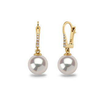 8.5-9mm AAAA Quality Freshwater Cultured Pearl Earring Pair in White 8.5-9mm AAAA Quality Freshwater Cultured Pearl Earring Pair in White