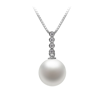 10-11mm AAAA Quality Freshwater Cultured Pearl Pendant in Ross White 10-11mm AAAA Quality Freshwater Cultured Pearl Pendant in Ross White