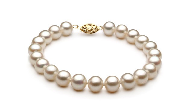 View White Freshwater Pearl Bracelet collection